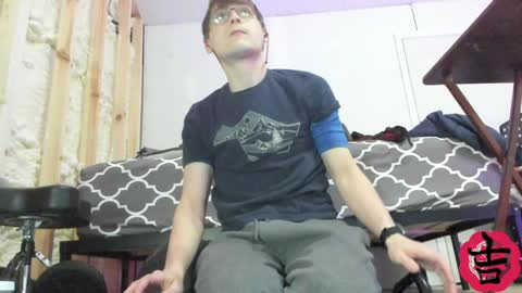 Snapshot of yoshe47 chatting on 01.09.25 yosh online show from 01.09.25