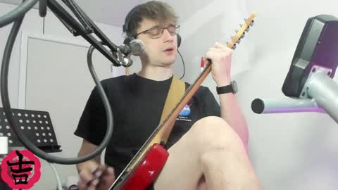 Snapshot of yoshe47 chatting on 01.13.25 yosh online show from 01.13.25