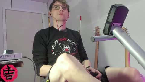 Snapshot of yoshe47 chatting on 01.21.25 yosh online show from 01.21.25