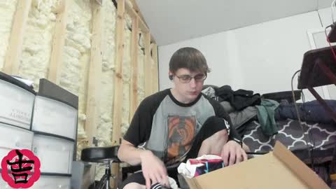 Snapshot of yoshe47 chatting on 02.03.25 yosh online show from 02.03.25