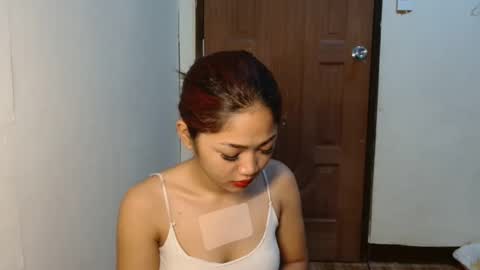 Snapshot of yosufloversweet chatting on 04.28.26 fin online show from 04.28.26