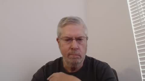 Snapshot of yougogirl_3 chatting on 02.01.25 Colorado Guy Straight online show from 02.01.25