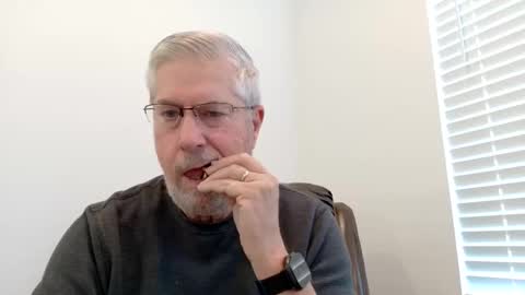 Snapshot of yougogirl_3 chatting on 02.06.25 Colorado Guy Straight online show from 02.06.25