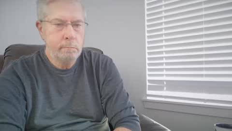 Snapshot of yougogirl_3 chatting on 02.09.25 Colorado Guy Straight online show from 02.09.25