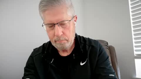 Snapshot of yougogirl_3 chatting on 03.06.25 Colorado Guy Straight online show from 03.06.25