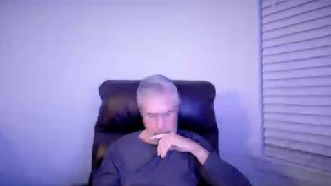 Snapshot of yougogirl_3 chatting on 09.14.25 Colorado Guy Straight online show from 09.14.25