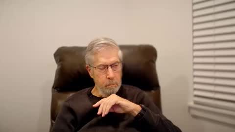 Snapshot of yougogirl_3 chatting on 11.03.25 Colorado Guy Straight online show from 11.03.25