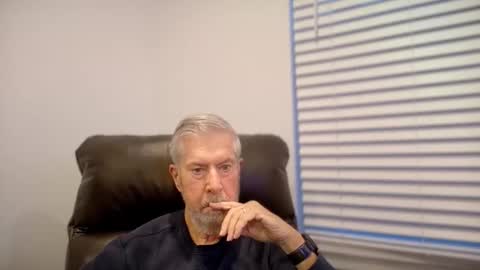 Snapshot of yougogirl_3 chatting on 11.30.25 Colorado Guy Straight online show from 11.30.25