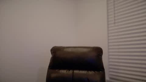 Snapshot of yougogirl_3 chatting on 02.11.26 Colorado Guy Straight online show from 02.11.26