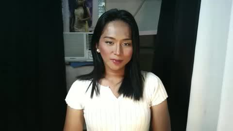 Yanie online show from 11.03.25