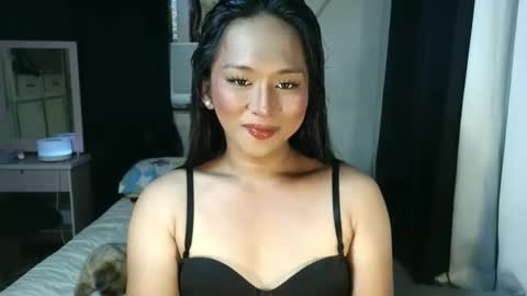 Yanie online show from 11.04.25