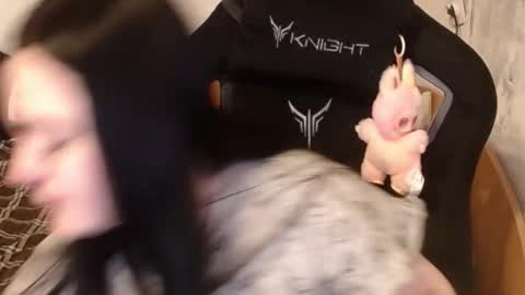 your_8a8y online show from 11.10.25