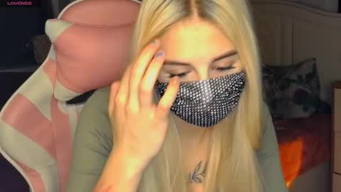 Snapshot of your___barbie chatting on 01.11.25 Barbie online show from 01.11.25