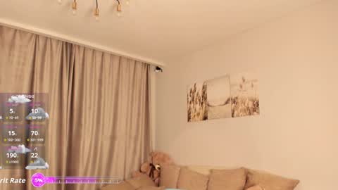 Camilla online show from 09.08.25