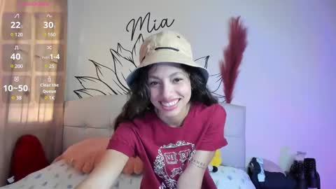 mia3 online show from 02.01.25