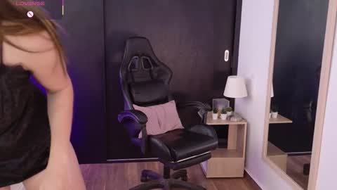 Snapshot of your_dream1217 chatting on 02.07.26 Valery online show from 02.07.26