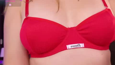 Snapshot of your_dream1217 chatting on 07.14.26 Valery online show from 07.14.26