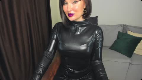 Snapshot of your_eclipse chatting on 02.06.25 Goddess Alana online show from 02.06.25