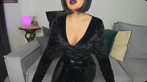 Snapshot of your_eclipse chatting on 02.22.25 Goddess Alana online show from 02.22.25