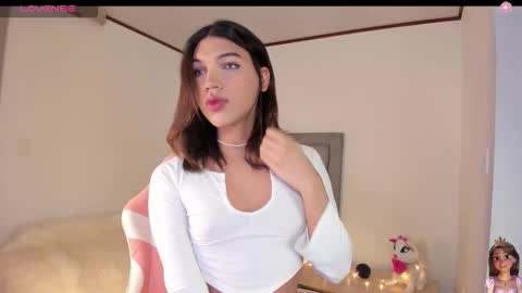 Snapshot of your_favorite_doll_ chatting on 02.05.26 Eliza online show from 02.05.26