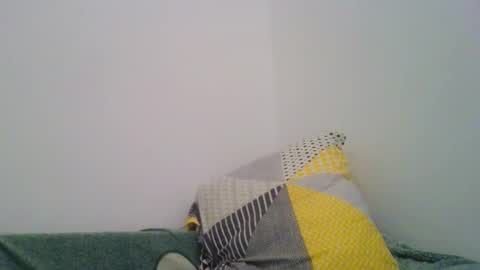 Snapshot of your_honeyy chatting on 11.11.25 Mark online show from 11.11.25