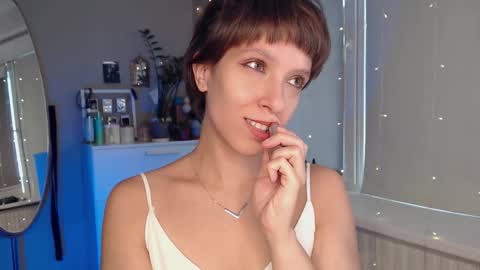 Snapshot of your_hot_ex chatting on 09.23.25 Alex and Kris long hair online show from 09.23.25