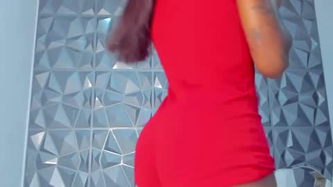 Snapshot of your_juice_ocktail chatting on 03.22.26 your_juice_ocktail online show from 03.22.26