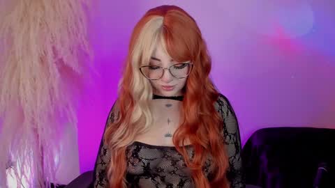 Cami independent model online show from 01.21.25