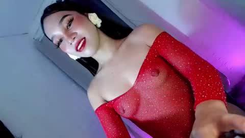 your_luckygirl88 online show from 10.21.25