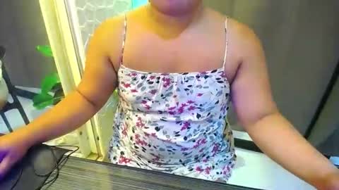 Snapshot of your_miss_tine chatting on 04.03.26 tine online show from 04.03.26