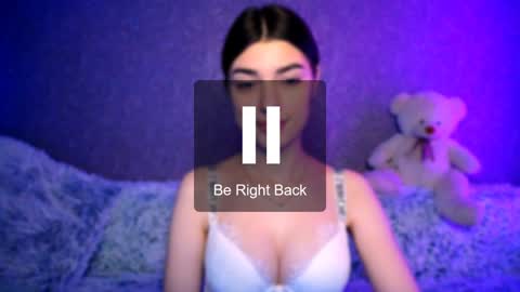 Snapshot of your_moon18 chatting on 01.11.25 Zarina online show from 01.11.25