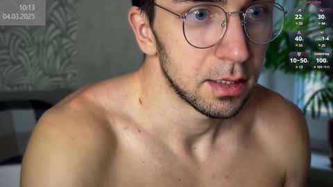 Your new boyfriend17 online show from 03.04.25