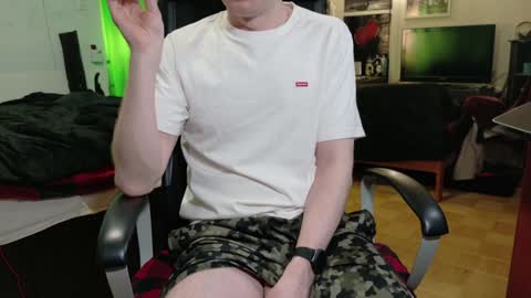 Snapshot of your_secret_johnny chatting on 01.24.25 Ben Dover online show from 01.24.25