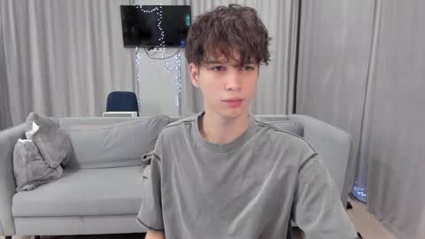 Snapshot of your_shy_guy chatting on 01.17.25 your_shy_guy online show from 01.17.25