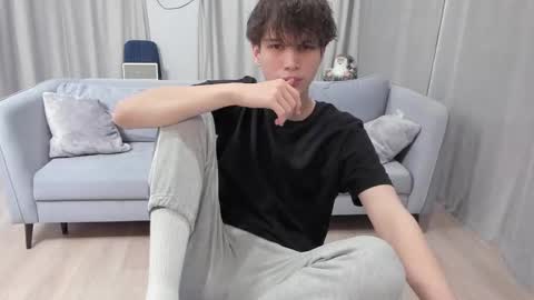 Snapshot of your_shy_guy chatting on 01.31.25 your_shy_guy online show from 01.31.25