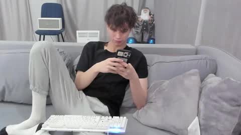 Snapshot of your_shy_guy chatting on 02.23.25 your_shy_guy online show from 02.23.25