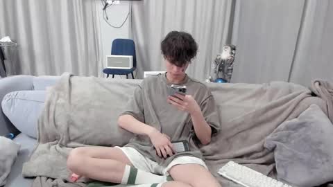 Snapshot of your_shy_guy chatting on 03.11.25 your_shy_guy online show from 03.11.25