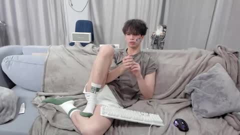 Snapshot of your_shy_guy chatting on 03.11.25 your_shy_guy online show from 03.11.25