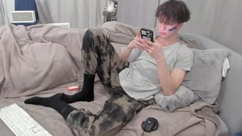 Snapshot of your_shy_guy chatting on 03.12.25 your_shy_guy online show from 03.12.25