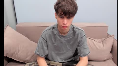 Snapshot of your_shy_guy chatting on 10.12.25 your_shy_guy online show from 10.12.25