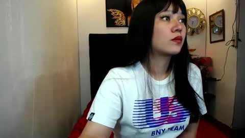 Snapshot of your_sweetmaria chatting on 02.09.25 Maria online show from 02.09.25