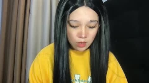 Snapshot of your_sweetmaria chatting on 02.13.25 Maria online show from 02.13.25