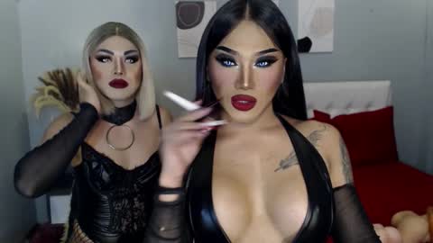 TRICXIEBELLE online show from 10.15.25