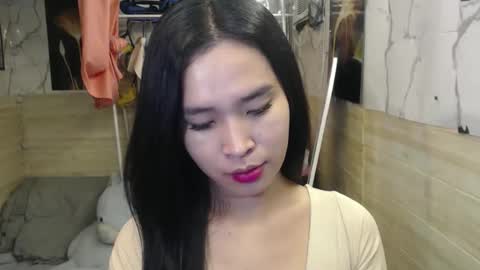 Snapshot of your_twinkletoes18 chatting on 04.01.26 your_twinkletoes18 online show from 04.01.26