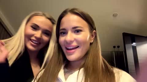 Alexis online show from 12.15.25