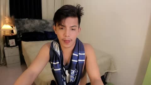 yourasian_bradley online show from 03.11.25