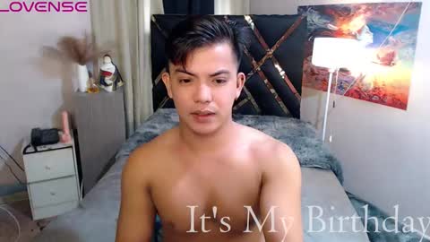 yourasian_bradley online show from 09.29.25