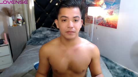 yourasian_bradley online show from 09.30.25