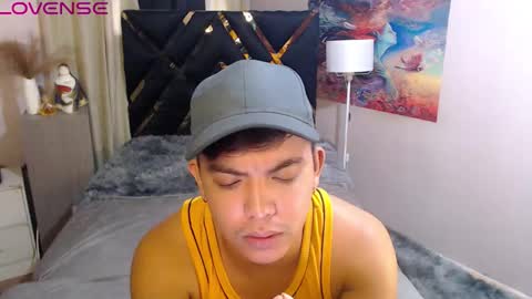 yourasian_bradley online show from 10.08.25