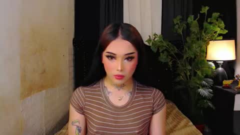 kim online show from 11.26.25